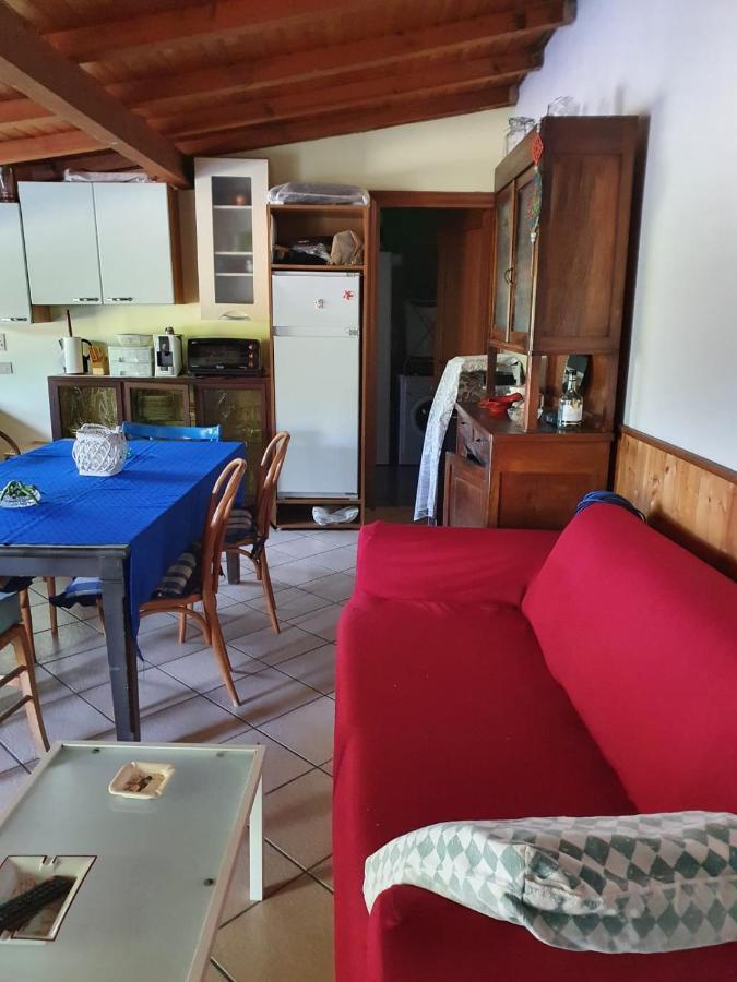 Casa Intera Indipendente Con Giardino Privato Villa Imperia Exterior foto